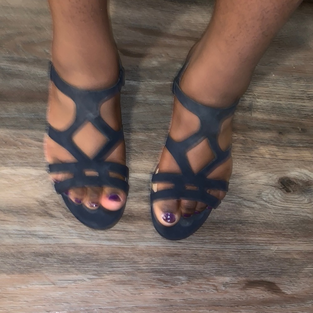 Wedge heels